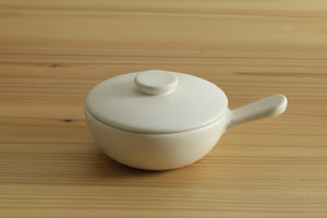 目玉焼き鍋 白