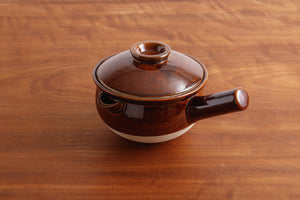 おかゆの鍋 茶