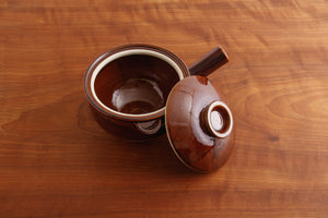 おかゆの鍋 茶