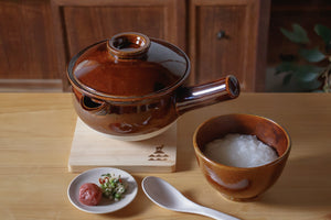 おかゆの鍋 茶