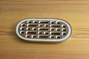 だいこんのおろし器 白