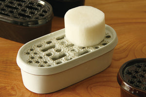 だいこんのおろし器 白