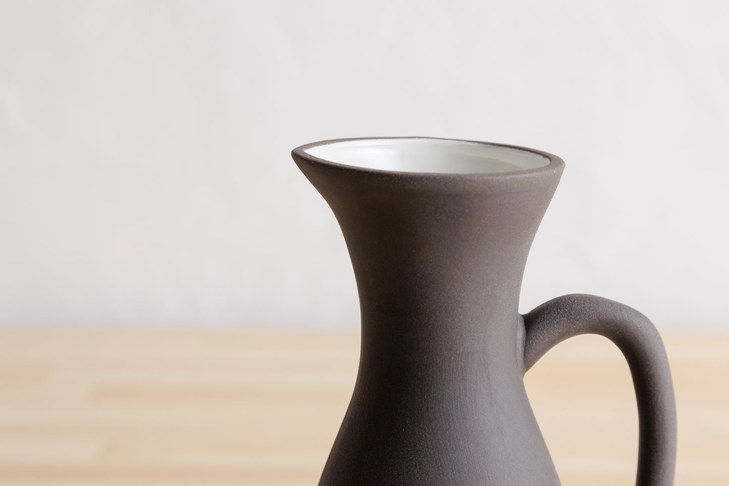 ピッチャーベース 茶