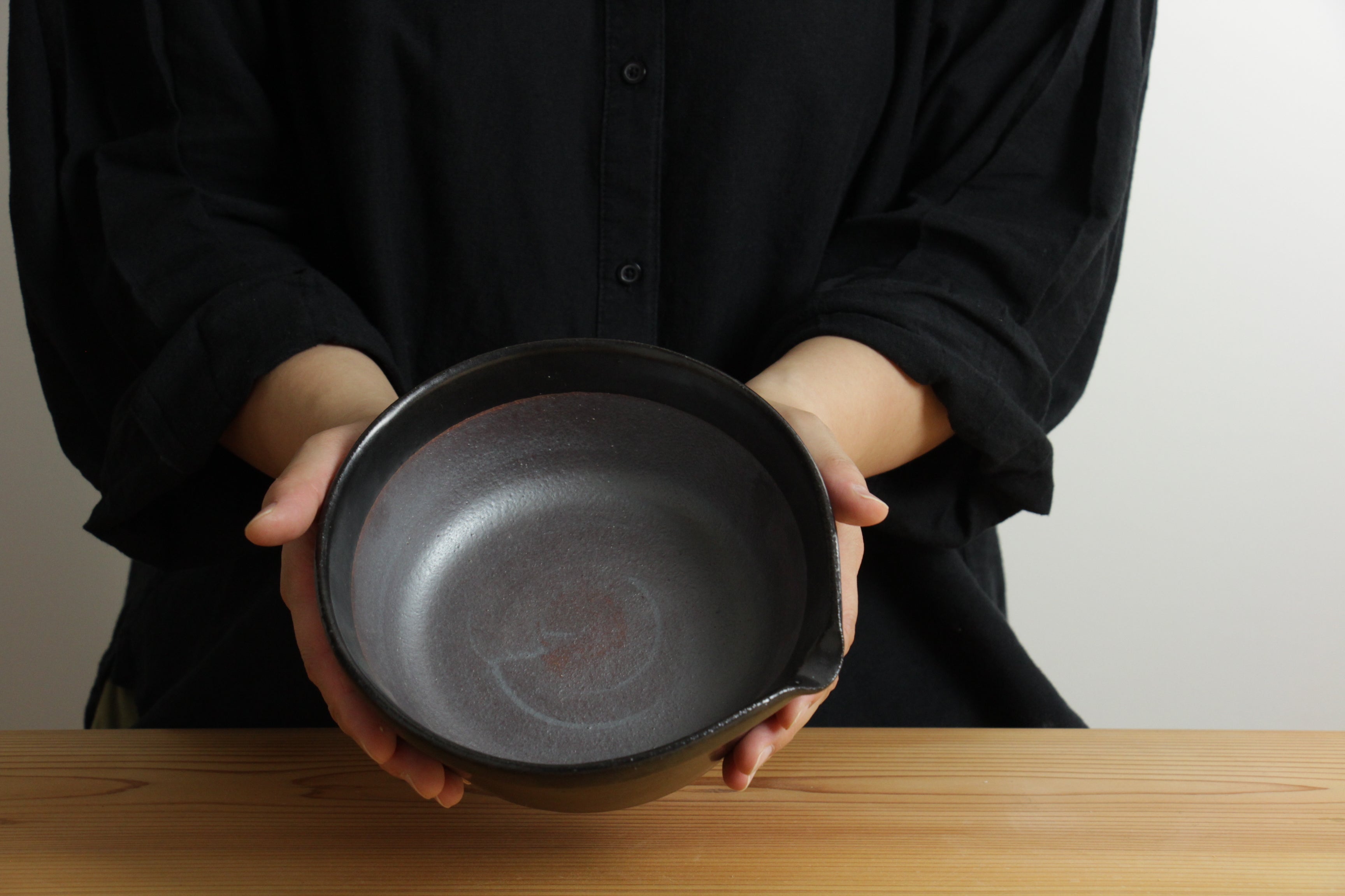 すりバチ 黒 – かもしか道具店オンラインショップ