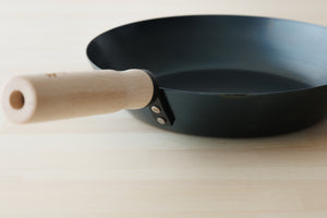 鉄のフライパン 20cm/26cm