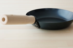鉄のフライパン 20cm/26cm